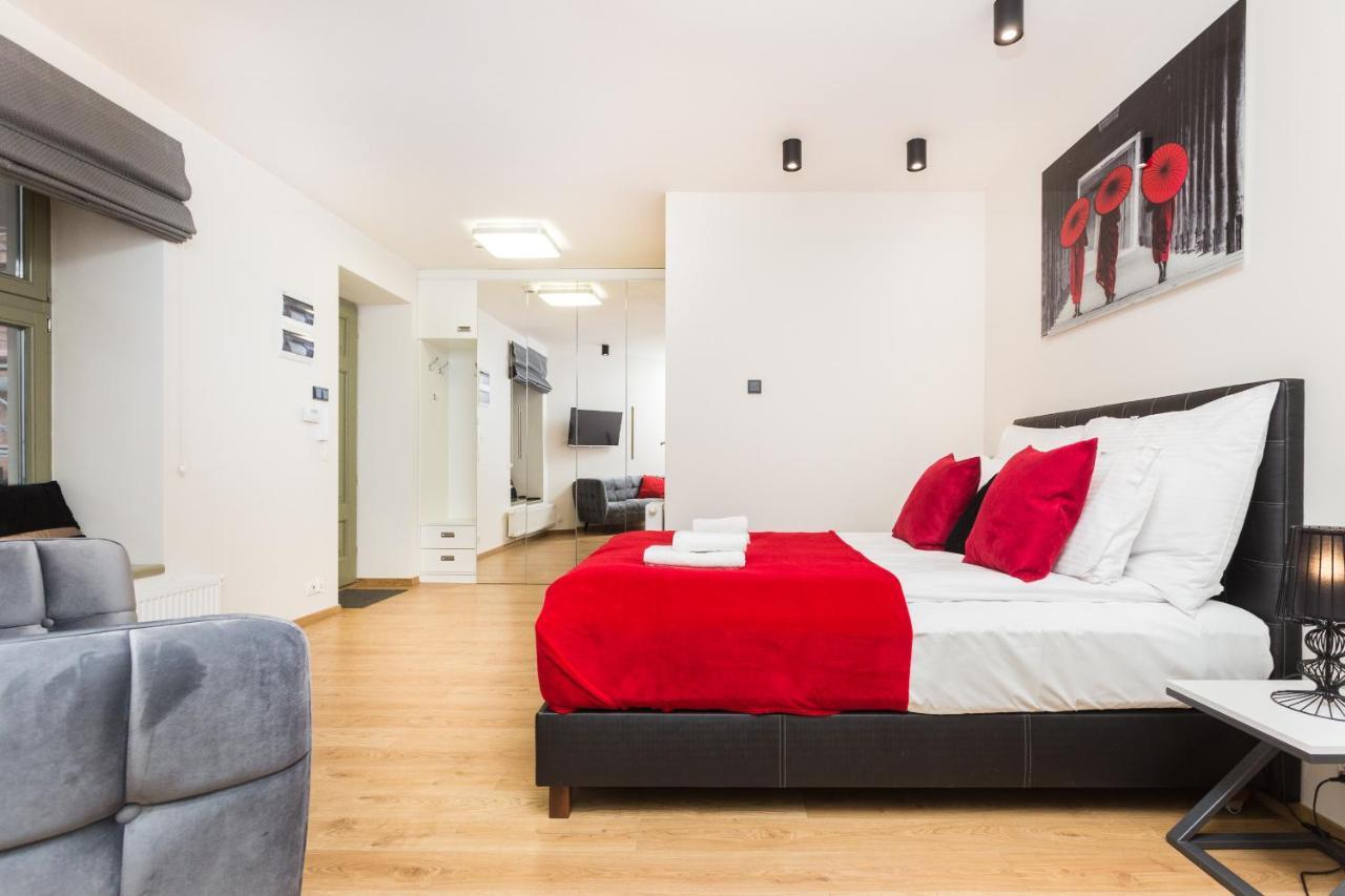 Inpoint Old Town Apartments Krakow Luaran gambar